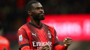 Biến mới nhất la bàn chiêu mộ của MU chuyển hướng sang Fikayo Tomori của AC Milan