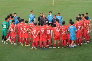 Trực tiếp Việt Nam 2 – 4 Nhật Bản: HLV Philippe Troussier đã đún