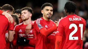 Firmino sẵn sàng tái hợp với Liverpool và tháng 1, Nuno thay đổi Nottingham Forest